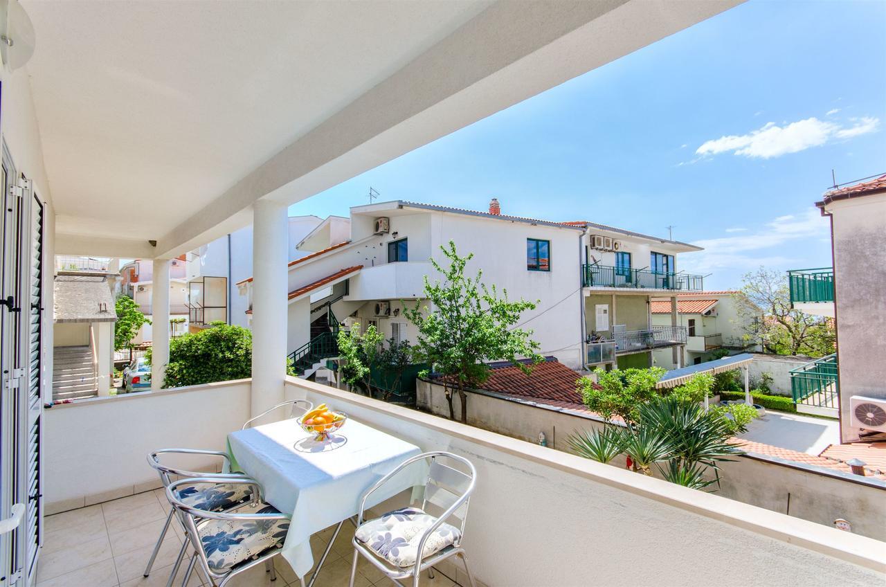 Apartments Mateo Baška Voda Exterior foto